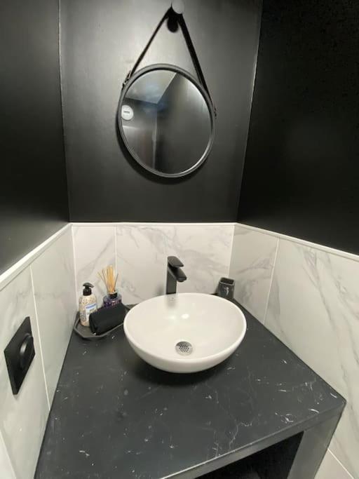 Disneyland Dream 6 - Charmant Appartement 8 Pax مونتِفرا المظهر الخارجي الصورة